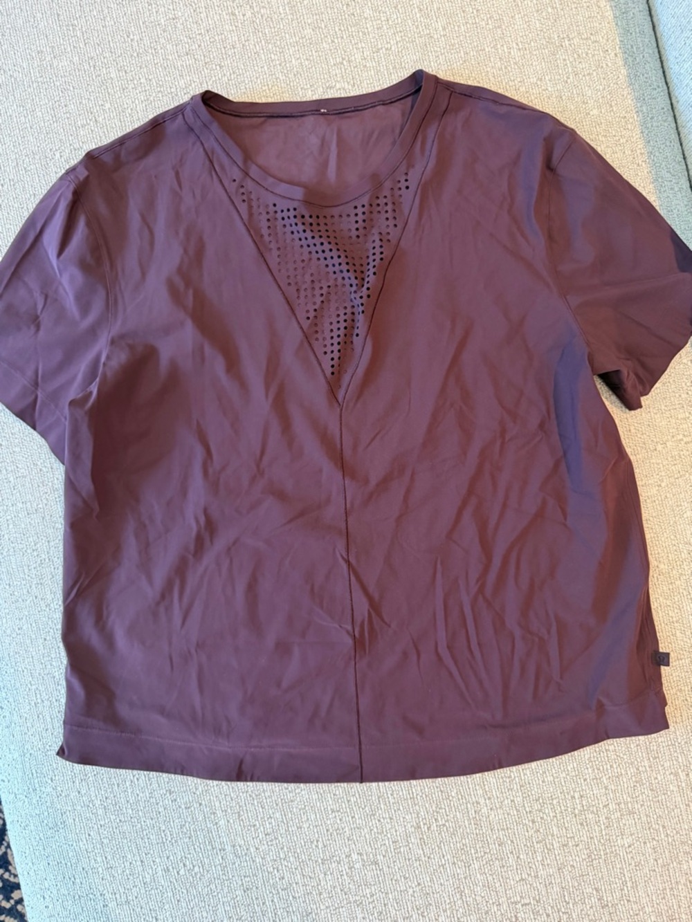 Lululemon workout tee